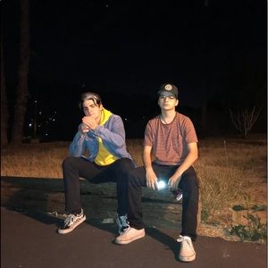 Meet your Posher, Adrian